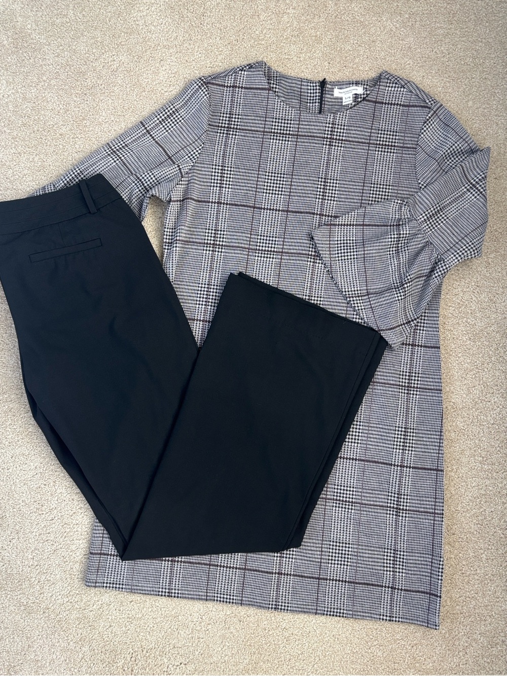 Beachlunchlounge plaid bell sleeve shift dress size L & The Limited Drew pants